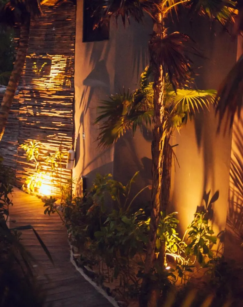 Hotel Tribal Tulum 4*,