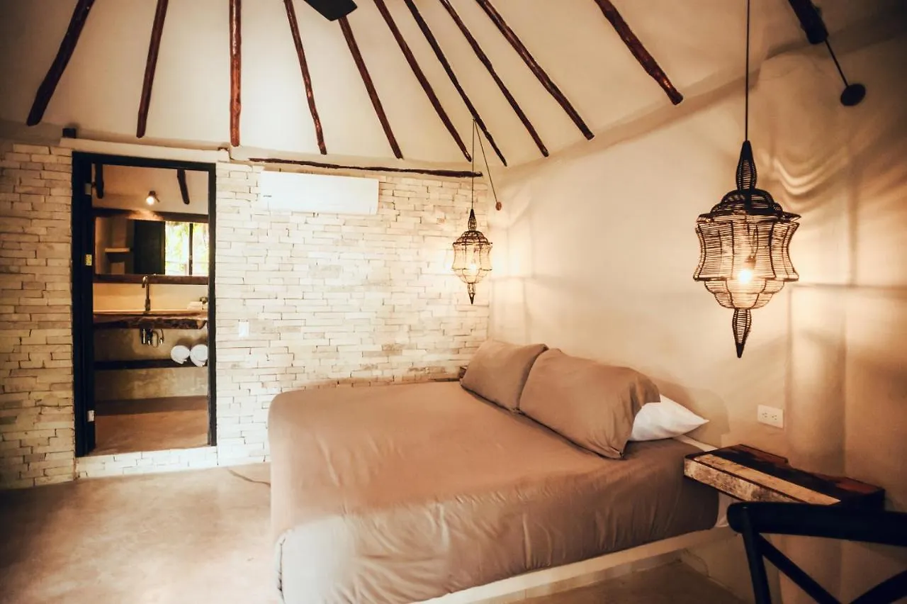 Hotel Tribal Tulum 4*,